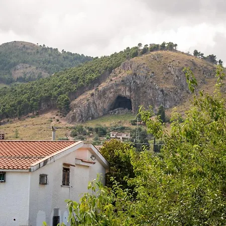 Holiday home Zina Altavilla Milicia